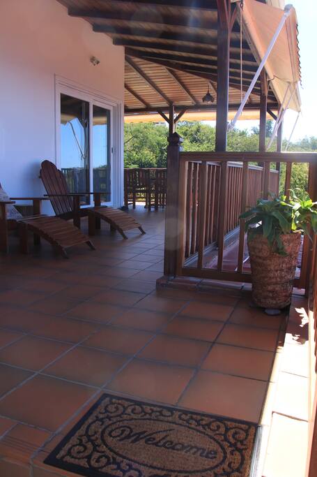 Entrée Terrasse - Entry terrace