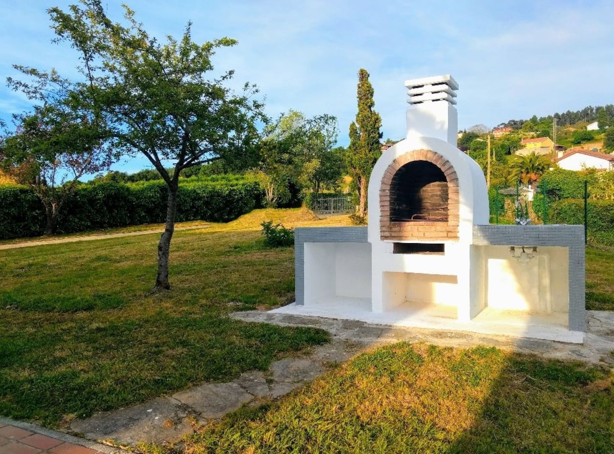 Finca y exterior de la casa