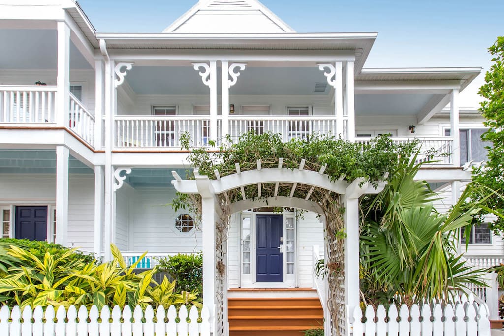 Welcome to your home away from home in the Beautiful Florida Keys!
