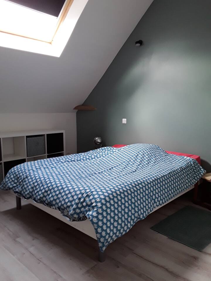 غرفة النوم 2