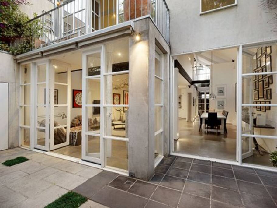 Rear Courtyard View