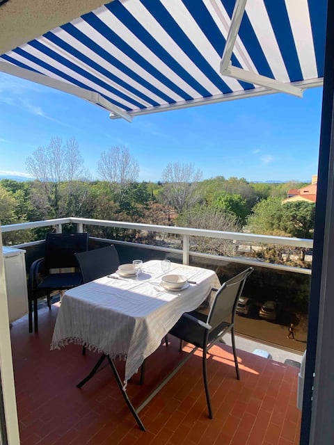 Popular Airbnb listing: Nice apartment with AC, very clean, beach 200 m away in Argelès Sur Mer