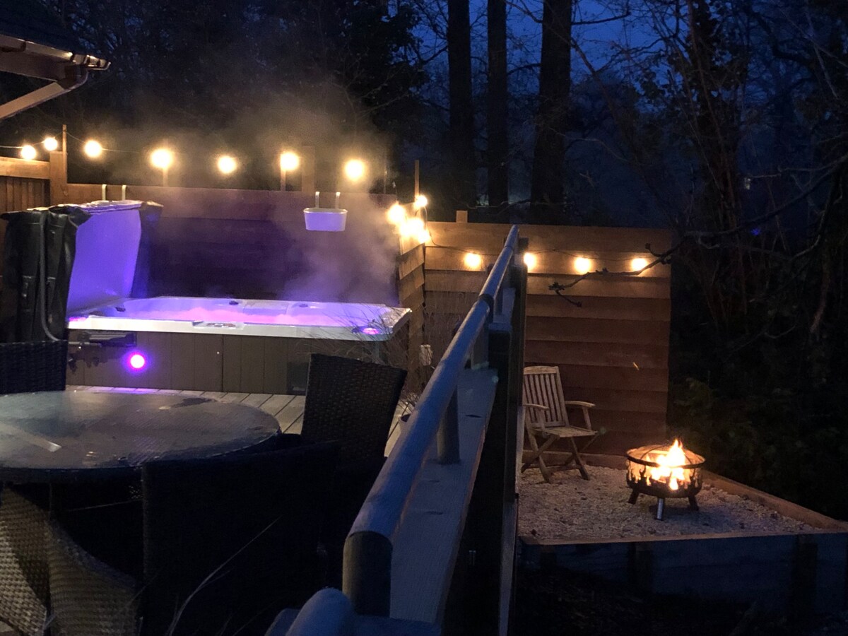 A cosy rural retreat Holiday homes for Rent in Whitbourne, England