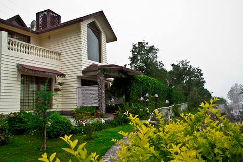 SuryaVilla- 3BHK+3.5Bathroom, Sattal Lake, Bhimtal