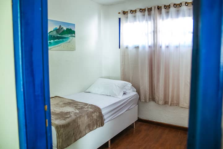 Goiaba Suite (attached to the main house, with independent entrance and ceiling fan).