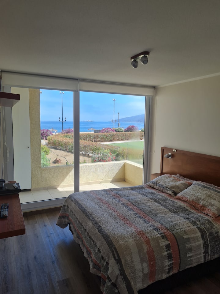 ห้องนอนใหญ่ 2 ที่นั่ง