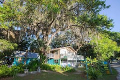 Treehouse%2C+Old+Homosassa+%2F+On+River