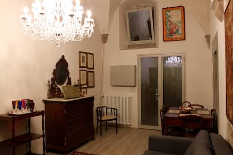 Top performing Airbnb: Apartment in the center of Arezzo in Arezzo