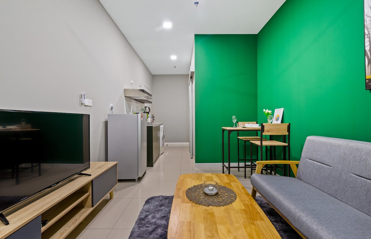 Free shuttle LRT/Paradigm Mall,4A:Great facilities - Apartments