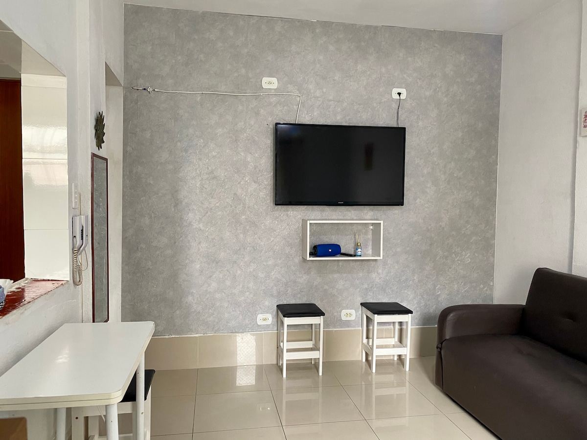 Кауч на спуштање, TV32