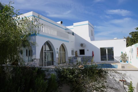 AMEL et KARIM un parfum d'Ulysse, et de jasmin