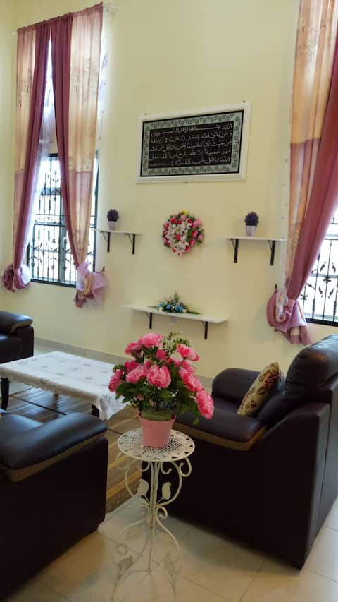 Gambang Kuantan Bungalow Homestay