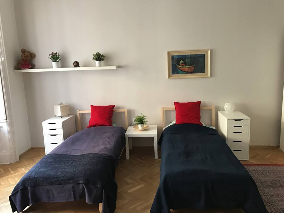 Twin room