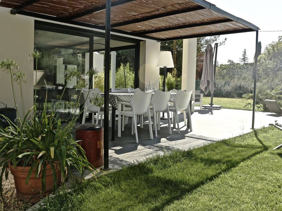 salle à manger d'été