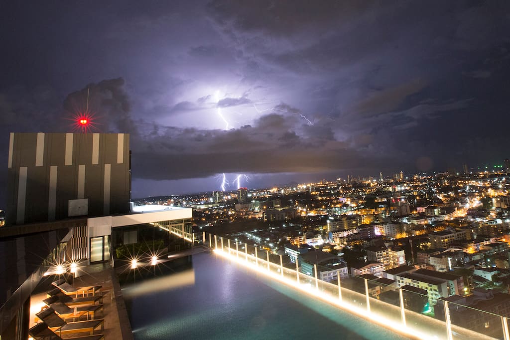 Sky Pool