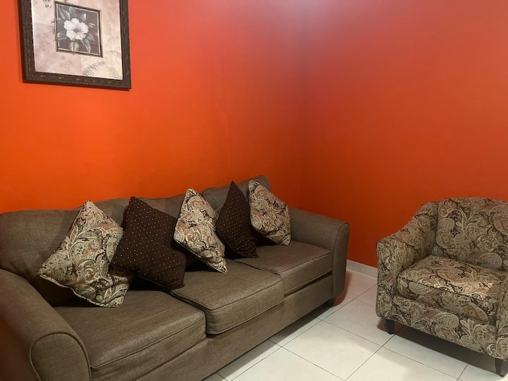 Trendy Condo, West Bay, Np, Bah!! - Nassau