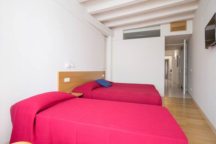 BELLE ARTI 3bedrooms between the old and new town gallery image 5