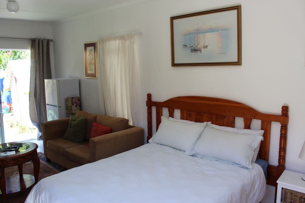 Room 3 Bed Clean linen and couch