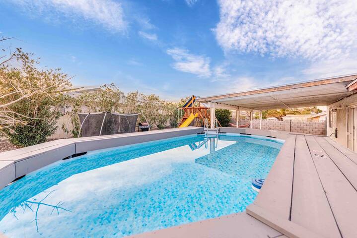 LUXURY!!! 1 STORY HOUSE ALL WHAT KIDS NEED gallery image 2