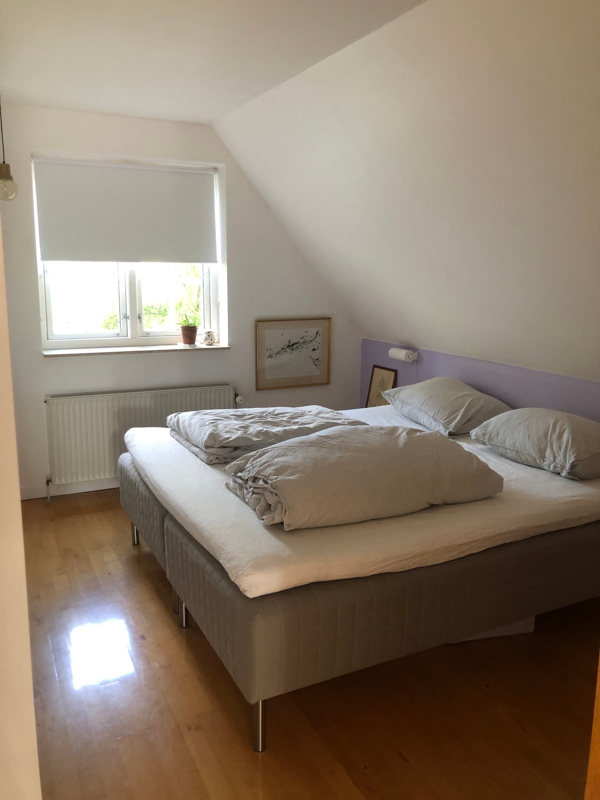 Spavaća soba s krevetom od 180 cm 