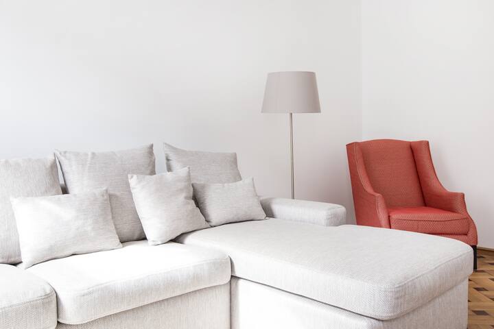 Fabulous City Center Apartment – Apt 26 gallery image 4