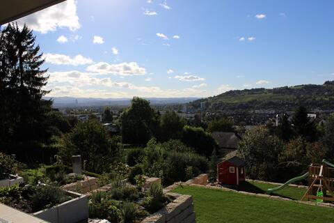 Living generously on 110 square meters with distant views