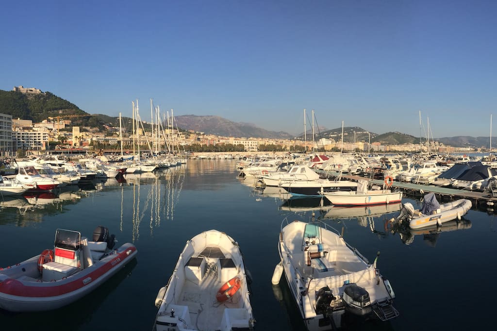 Salerno dal molo Manfredi