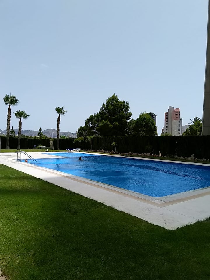 Hermoso Y Moderno Apartamento En Benidorm A 600 Mts De La Playa De Poniente - El Albir