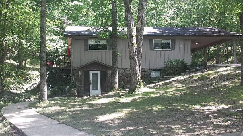 Diamond In The Ruff Houses For Rent In Hot Springs Arkansas