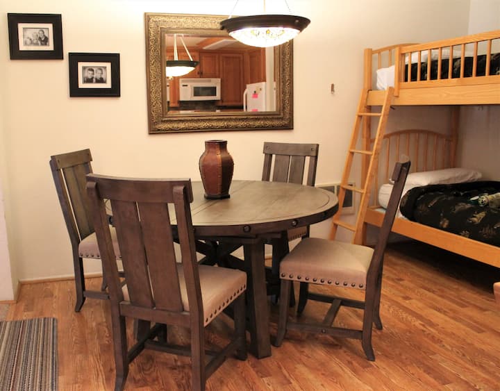 16 Best Airbnb Vacation Rentals Near Mammoth Mountain, California