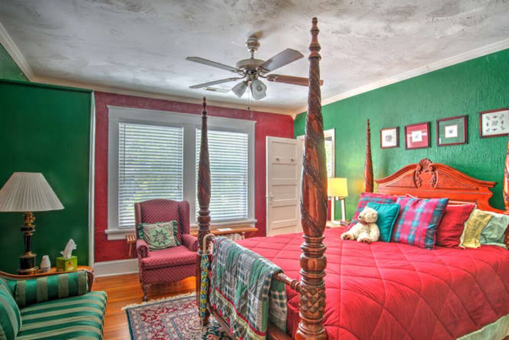 Foxglove Room