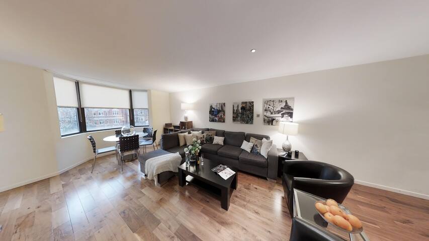 Luxury and Modern Apartment with AC gallery image 2