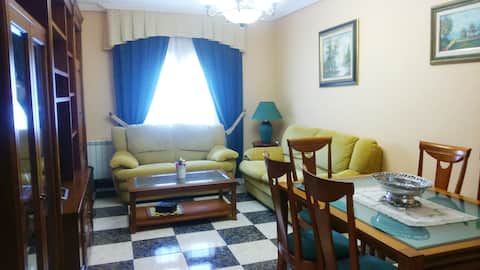 Popular Airbnb listing: Apartamento Turistico Antigua Universidad Almagro in Ciudad Real