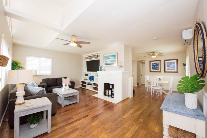 Best location North MB, Steps to ocean, AC, views