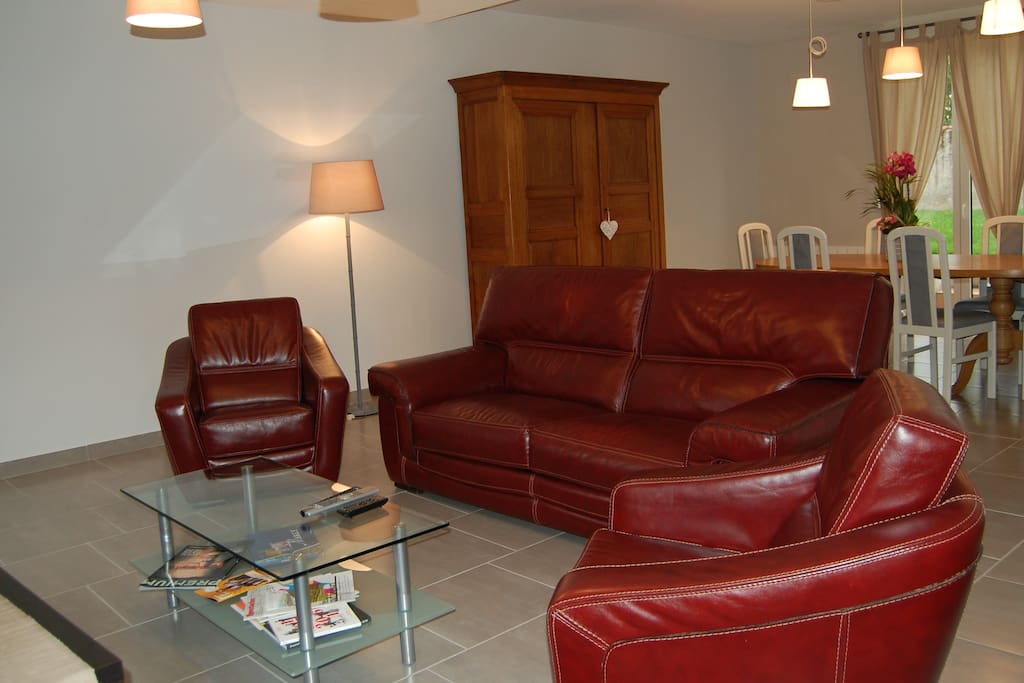 Coin Salon