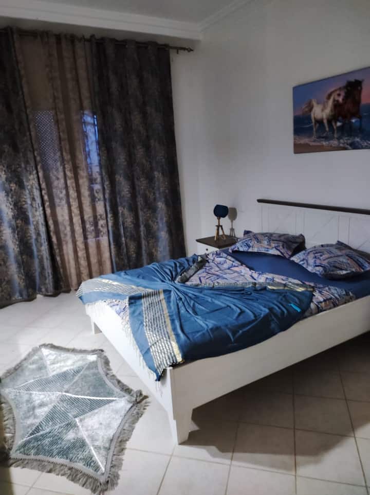 غرفة النوم 1