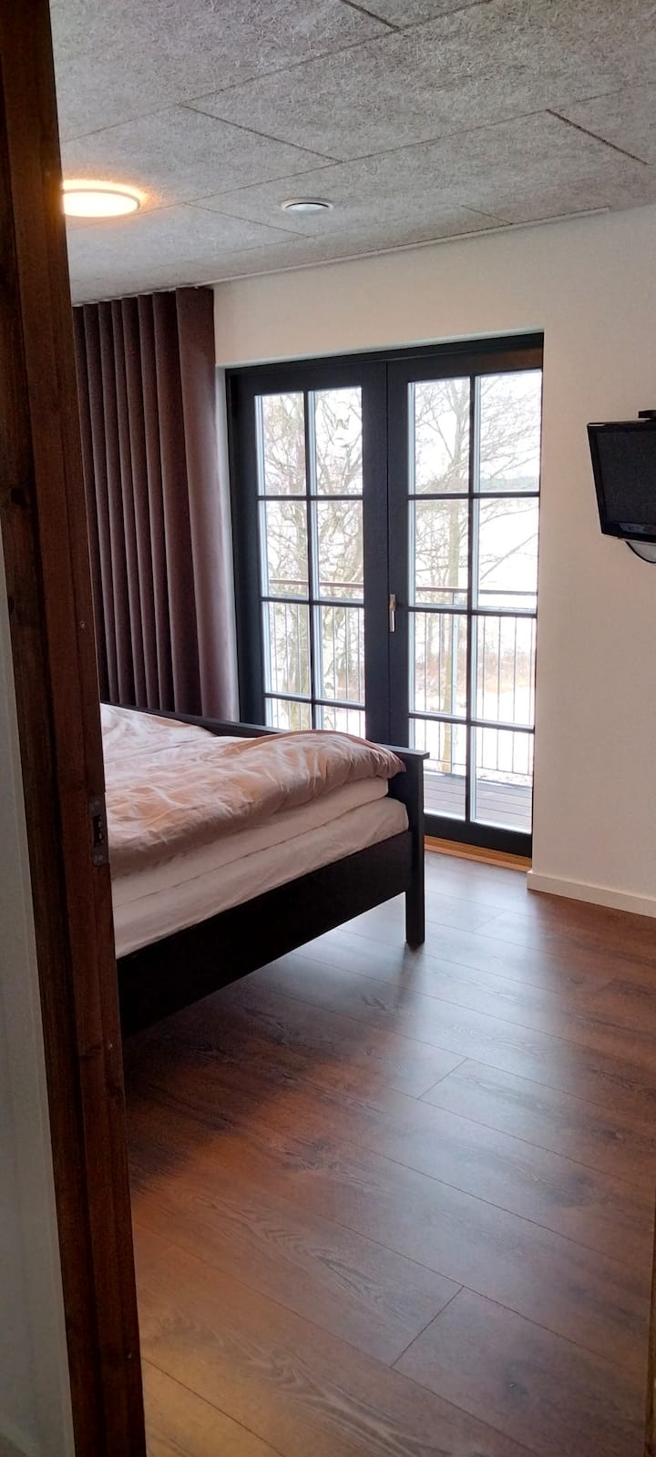 საძინებელი 4