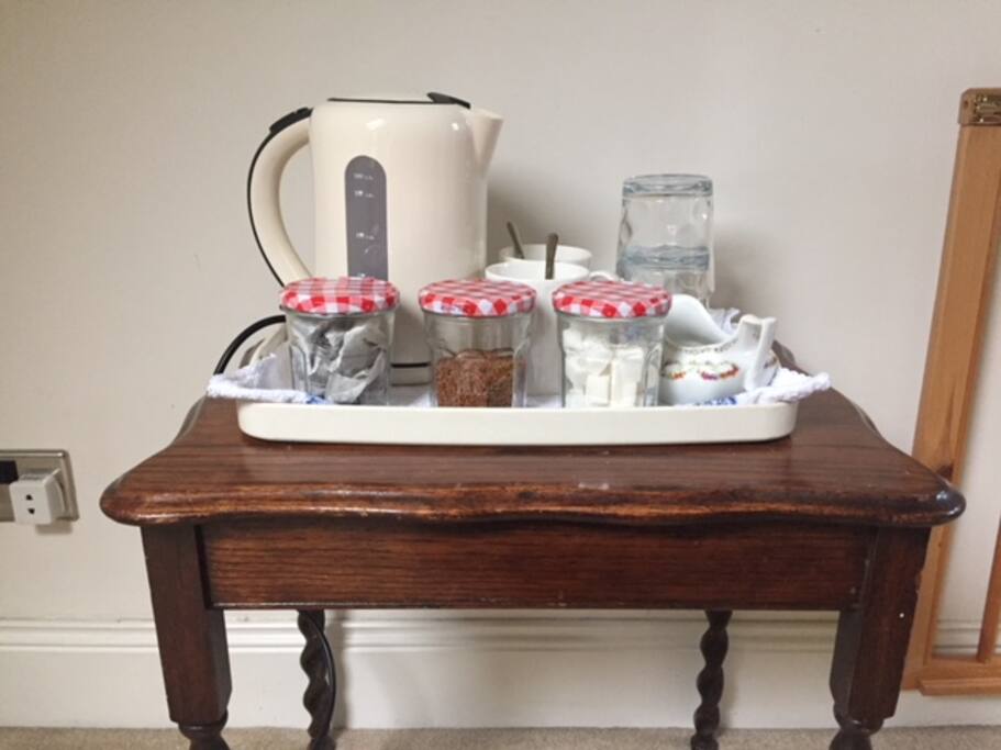 Tea & coffee in both bedrooms