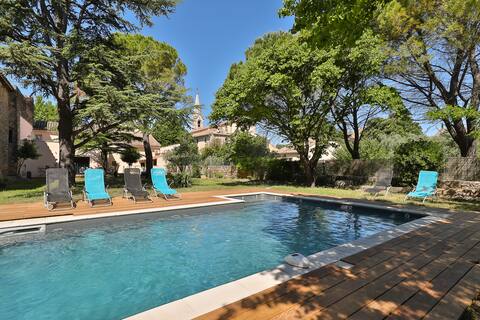 Charming cottage in the heart of the village