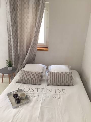 Studio cosy centre historique avec terrasse ,WIFI