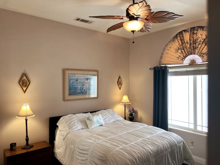 The Hamptons Retreat, pogled 1