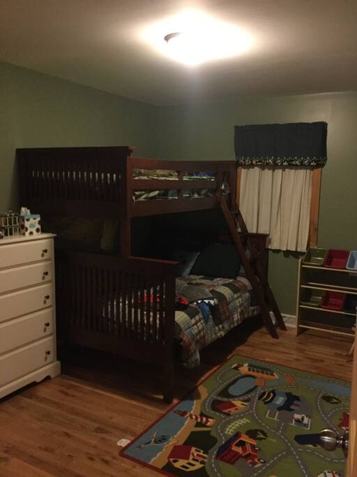 Double bed with bunk