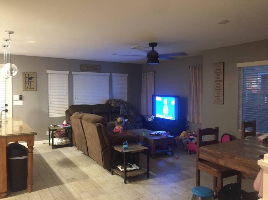 Living/ dining room