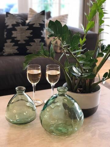 Beautiful family home, Upper Claremont Cape Town! gallery image 4