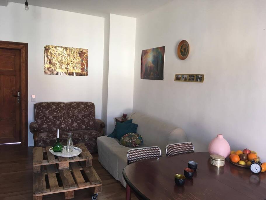 Sofaecke & Esstisch