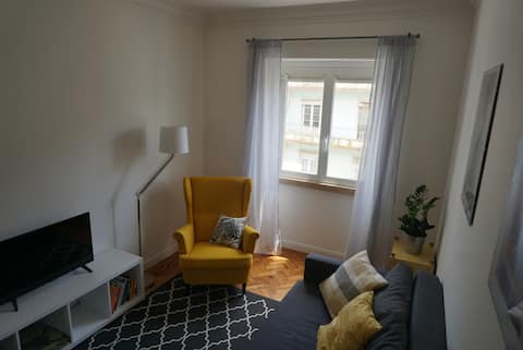 Imóvel de sucesso: Comfy Apartment-A/C-near centre and Metro stations em Penha De França