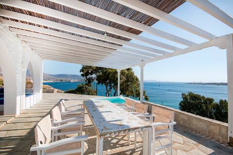 Krios Luxury Suites