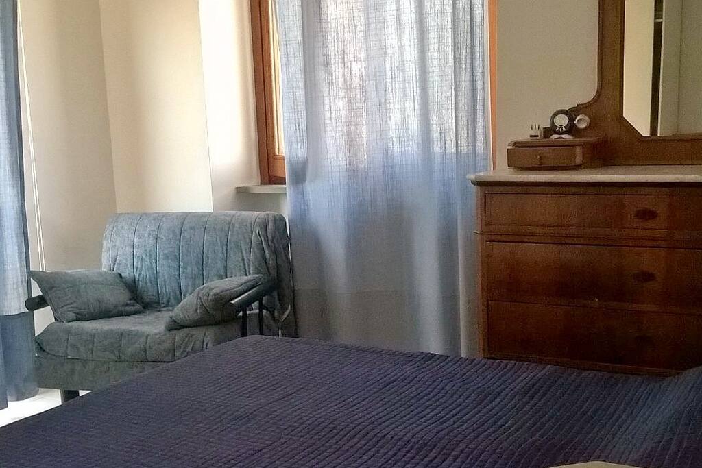 Camera da letto matrimoniale (grande)