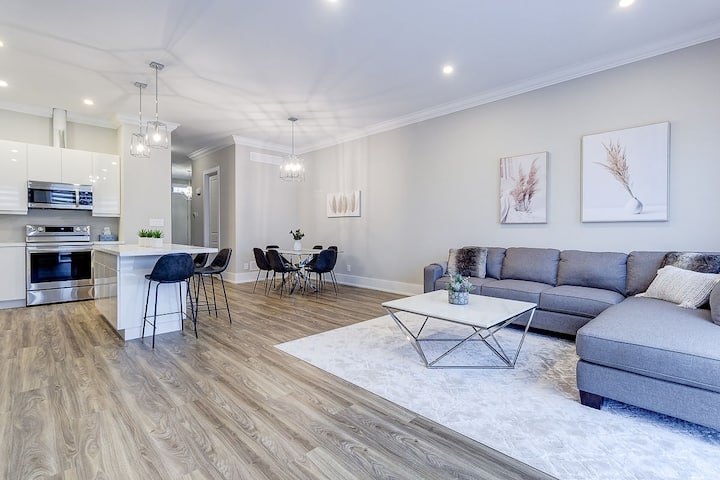 New Modern Townhouse Welland - Welland