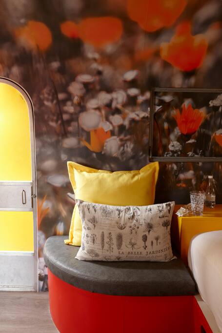 Blooming Daisies Rooftop Trailer Interior